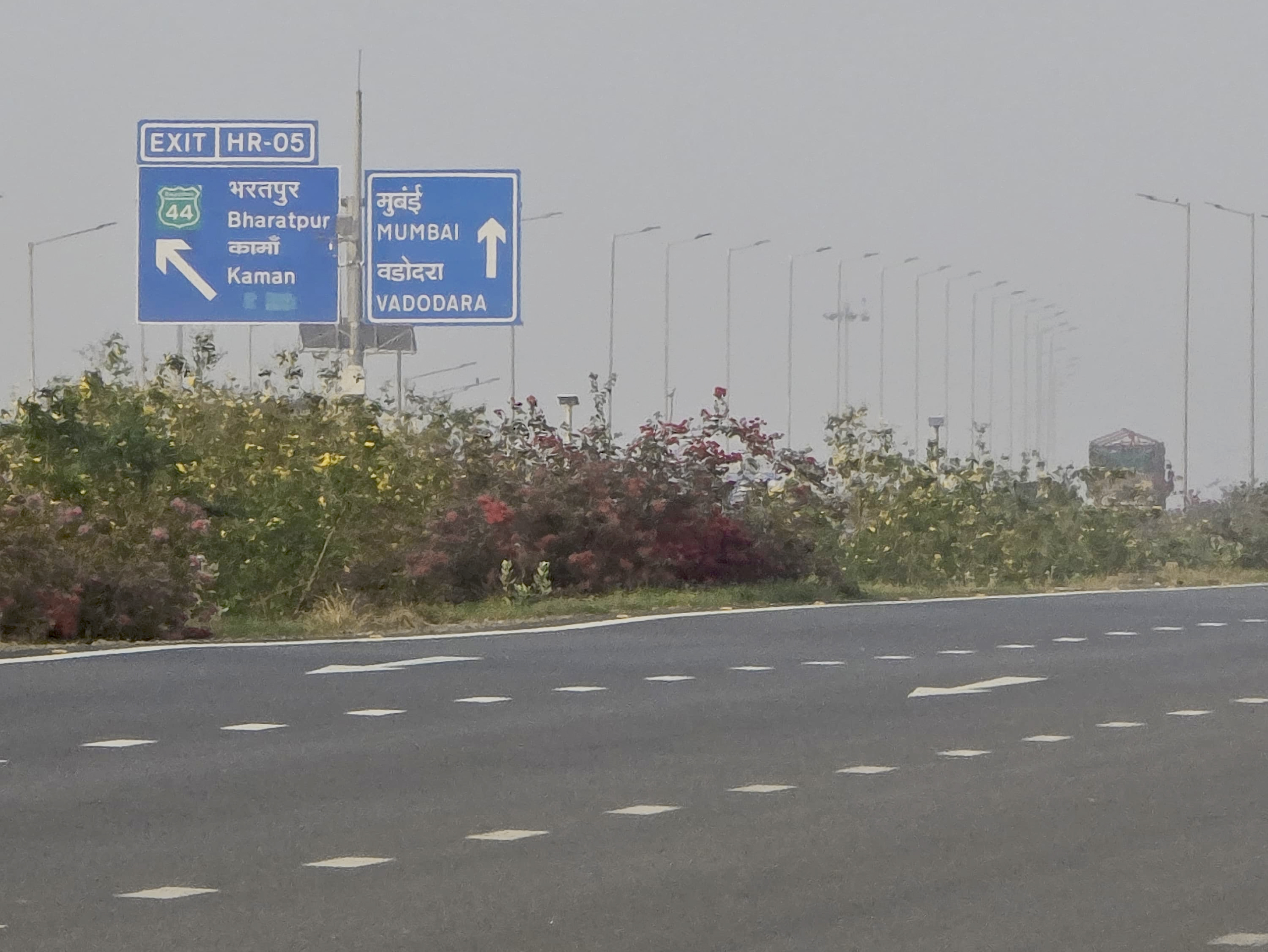 Discover the Perfect Farmhouse Retreat Near Delhi-Mumbai Expressway